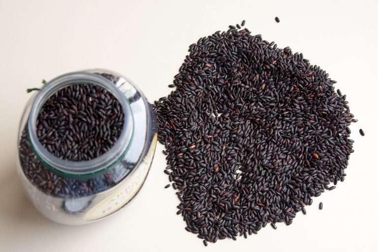 Read more about the article Arroz Preto, Quais seus Benefícios?