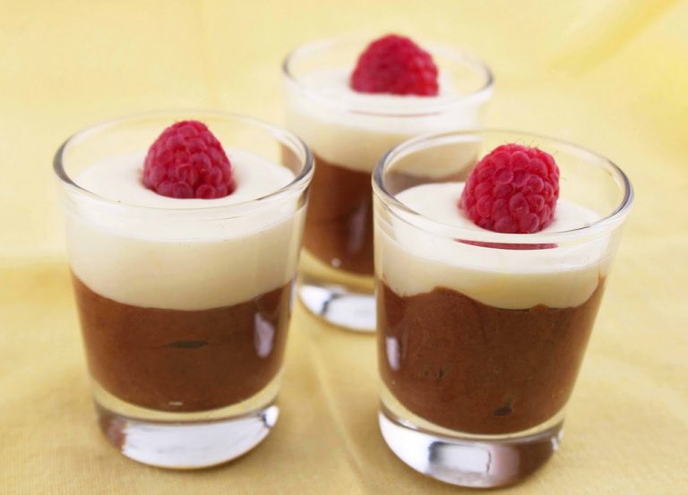 Read more about the article Mousse de chocolate ao creme de macadâmia