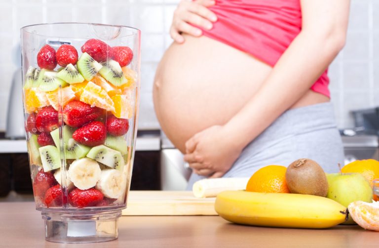 Read more about the article DIA DO OBSTETRA – ALIMENTAÇÃO NA GESTAÇÃO!