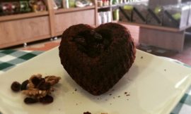 Bolo SEM glúten, SEM lactose! É AMOR